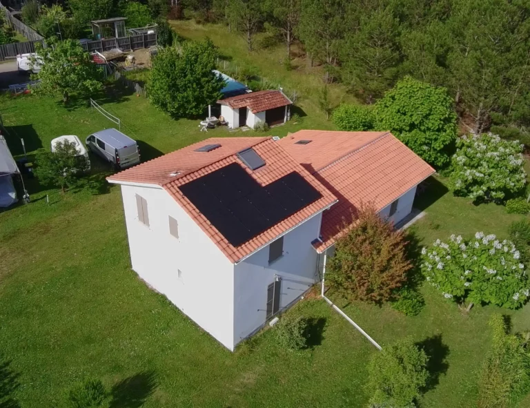 Installateur de panneaux solaires à Bayonne Marmande Niort Pau